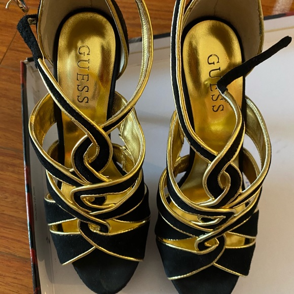 Guess Heels / Parry Shoes - Picture 2 of 6